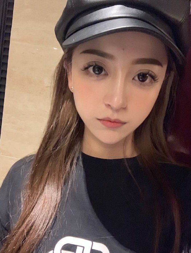 AngelLilly_twt's tweet photo. 如何表达我的心情 
无法���达
晚安 https://t.co/huiQOG7mvN