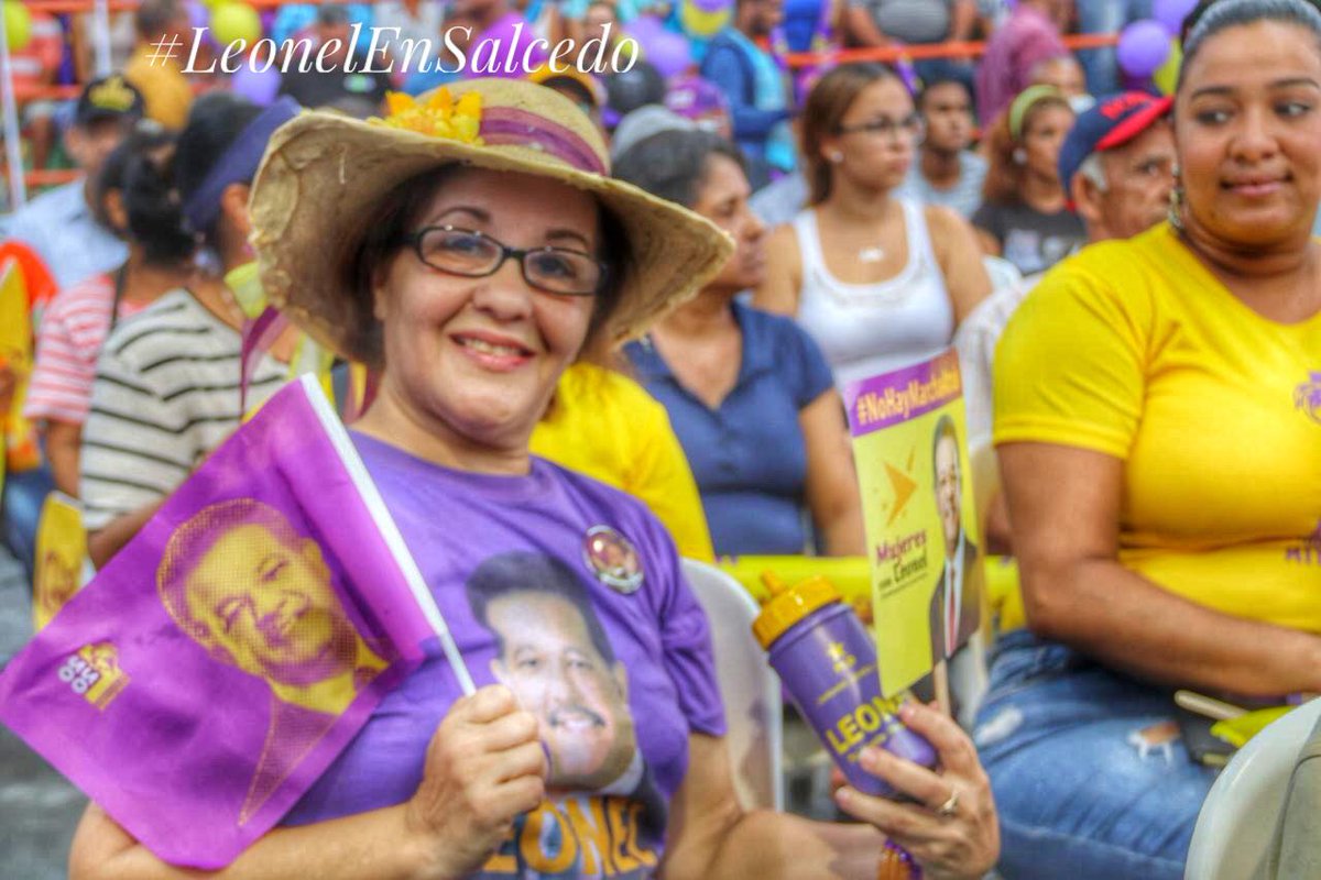 AhoraesR's tweet photo. No hay más que hablar... tan cogió carajooo!!! #LaFuerzaDelPueblo https://t.co/pgTXeOy9VJ