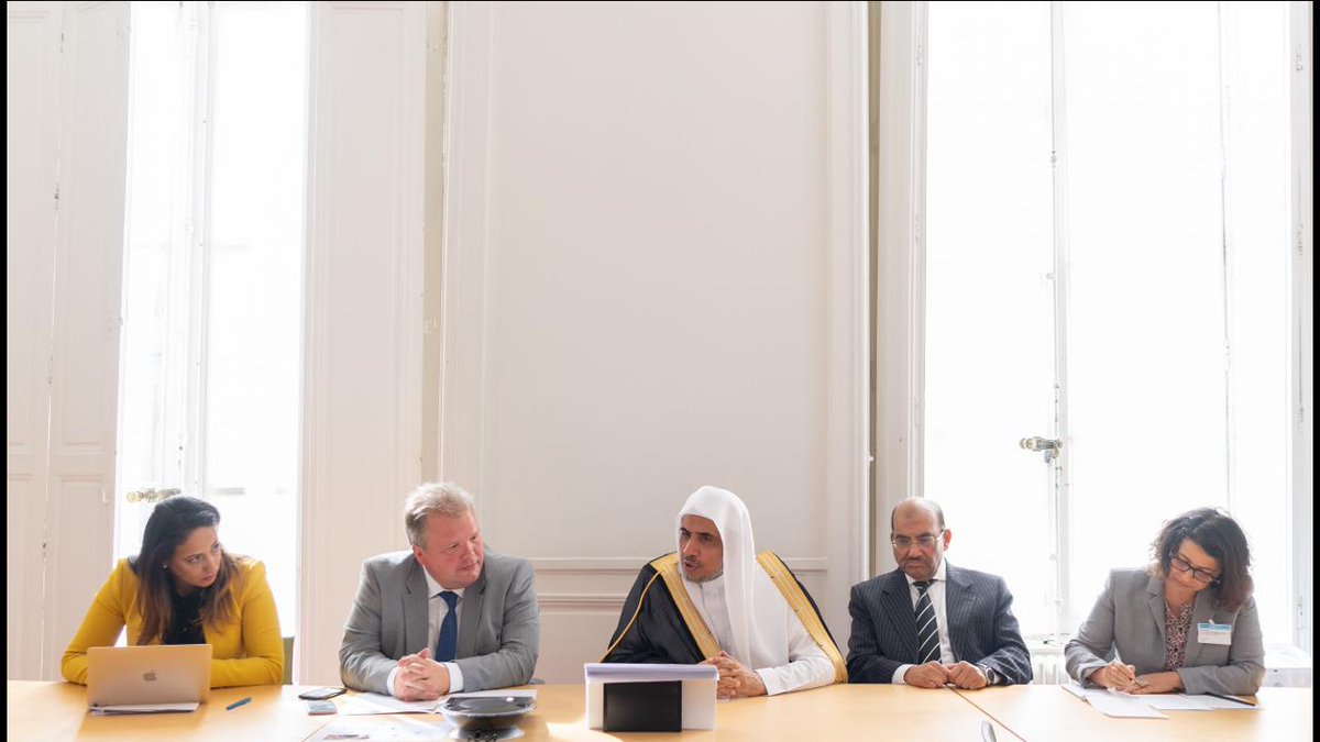 Muslim World League On Twitter He Dr Mohammadalissa Met With The Saudi French Parliamentary