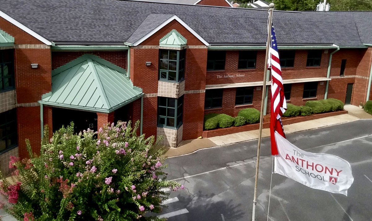 AnthonySchool's tweet photo. Throwback Thursday: From color guard to TAS flags, we remain patriotic and proud. Celebrate and share memories with us this fall as we celebrate our 75th anniversary! TAS has been advancing independent & excited students since 1944. #TAS75th https://t.co/eLcYWfWFHP