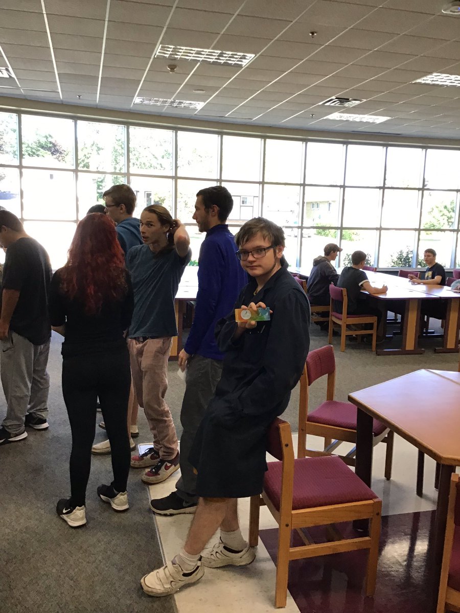 98 Panthers signed up for a CKPL card <a href="/JMSS_Library/">John McGregor Secondary School Library</a> today.  Thanks to Kate and Deb visiting and Mrs. Vanthuyne for her support! #LibraryCardSignUpMonth <a href="/JMSS_Tweet/">JMSS</a> <a href="/cklibrary/">Cheol Kim</a>