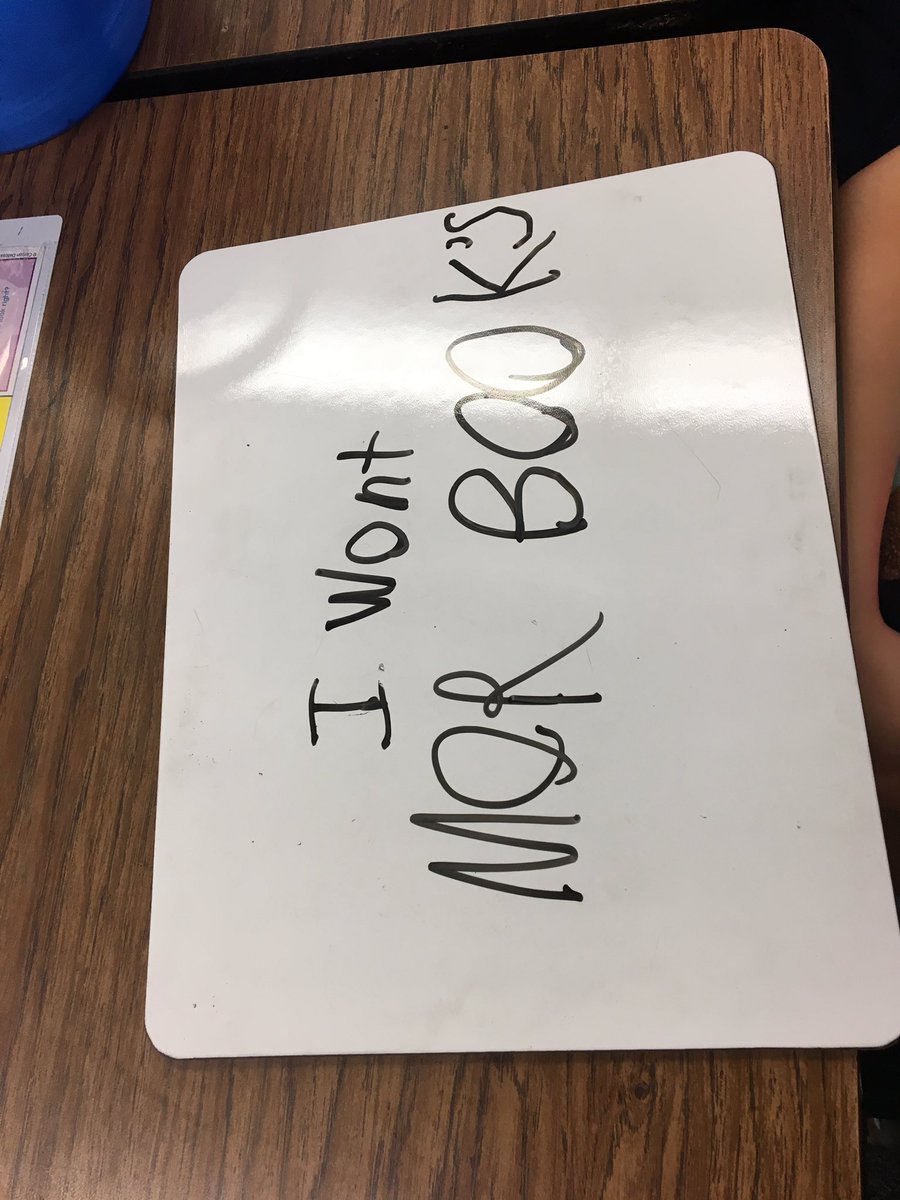 KBurrisKim's tweet photo. Ms Petrak’s G1 Ss engaged in Phonics &amp; writing to Principal Theurer about books! #teamdelrey #weareorinda @OrindaSchools @delreydolphins https://t.co/DBDg5gB1DY