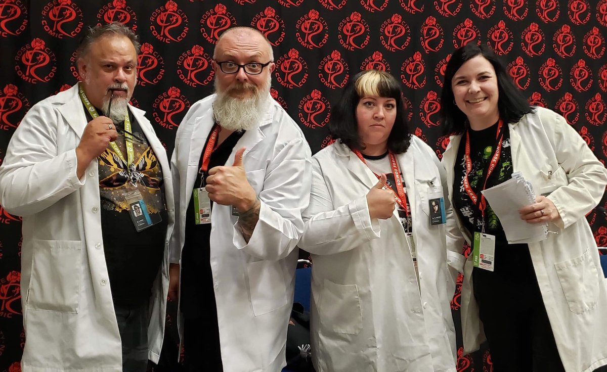 kaijucast's tweet photo. KAIJUCAST #273: Live from @RoseCityCC it's our Kaijucast panel with Jeff, Gretchen, Rachel & Kyle loosely pretending to be Monarch Scientists Declassifying their titanic findings - plus a post-con wrap-up w.the crew! https://t.co/8tPniziEQ4 #wearedorks #weareokwiththat https://t.co/aQrfyVJyXz