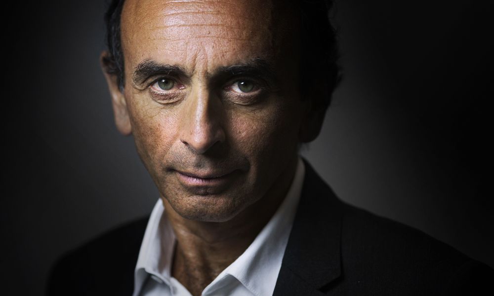BFMTV's tweet image. Eric Zemmour définitivement condamné pour des propos anti-musulmans
bfmtv.com/police-justice…