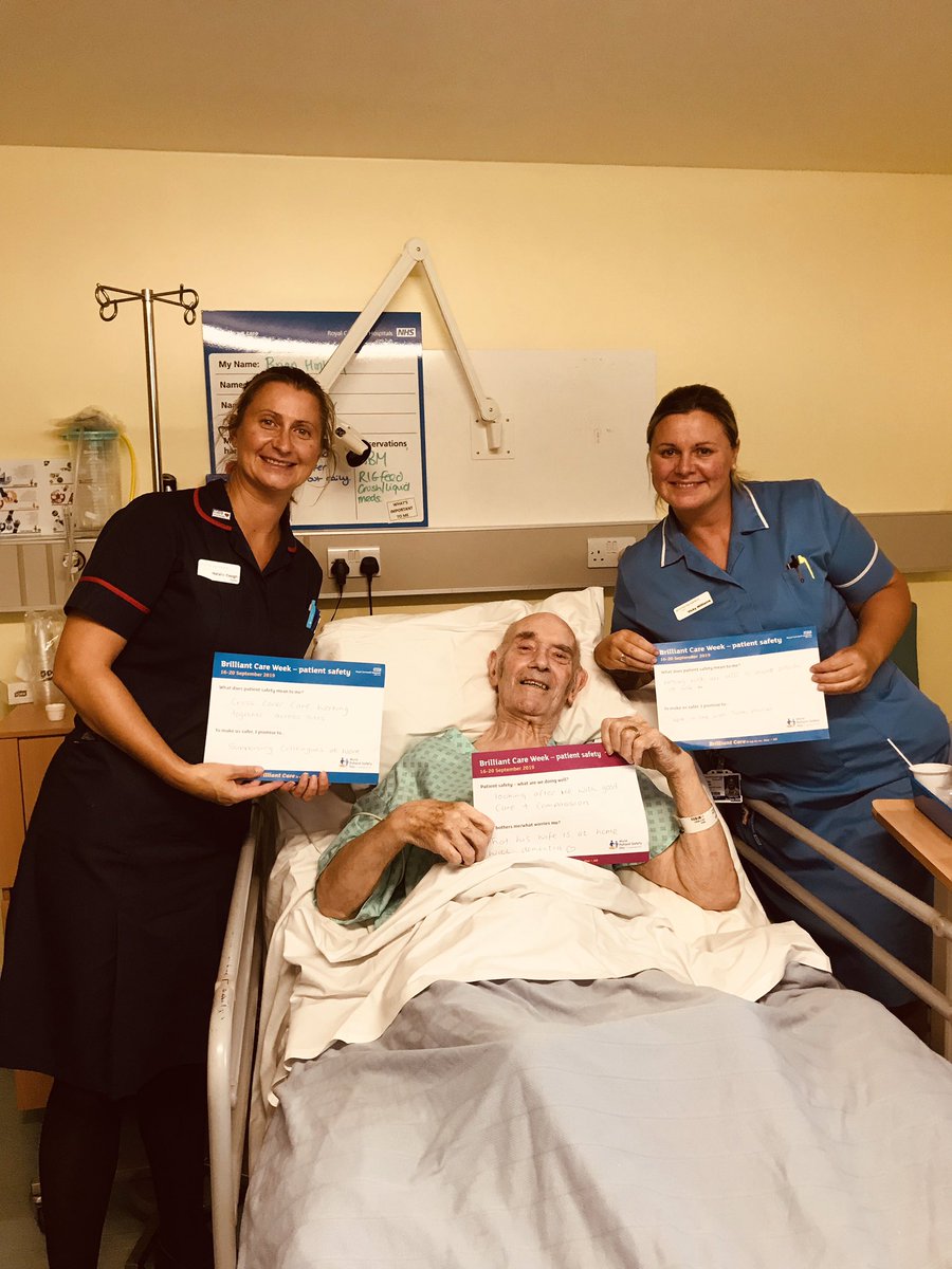 teampho94191706's tweet photo. Team Phoenix keeping patients safe, working together supporting colleagues across the trust sites. #med2 @RCHTWeCare #brilliantcare @ptsafetyNHS @RCHTPtExp @Lukemchaz @TheStrokeAssoc @ServiceStroke https://t.co/Hal4Ls1Eza
