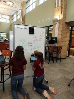 BraryBird's tweet photo. Mrs. Zweimiller's class has the WRITE stuff when it comes to inquirey and ideation!  @JTemoney @MrsZ_R2Bio @RichlandTwo @SV_Vikings I call this "thinking up." https://t.co/FUiHxssIIX