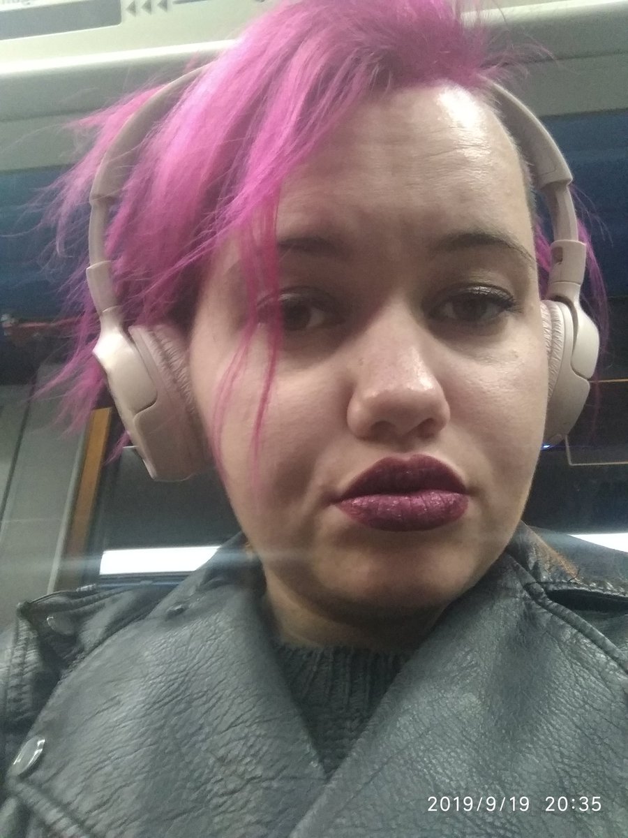 LiaBarber's tweet photo. Of course the elevator at home was broke when I finally wanted to do an #elevatorselfie so now only a #buselfie let's go to the party ๐ https://t.co/K4vn2CaFzP