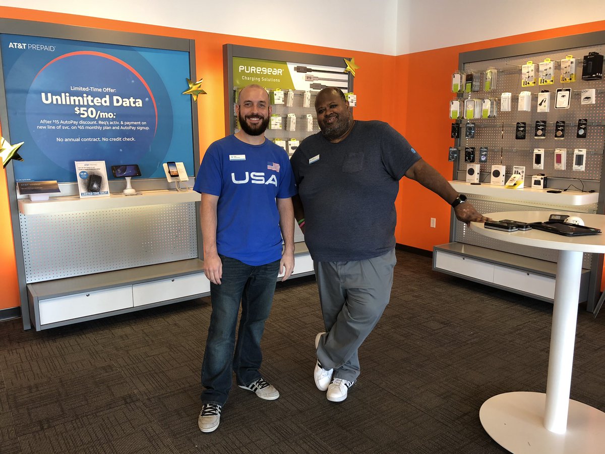 albee_kelly's tweet photo. Shoutout to the Jackson Missouri Prime location killing biztember with 14 cru’s on the books and many more to come!!!! Proud of you guys! #ruralbutrowdy #biztember @ShadfarShawn @CynthiaTimmerm3 @chrisdonan @cmcneely75 https://t.co/HwwBtfoRVk
