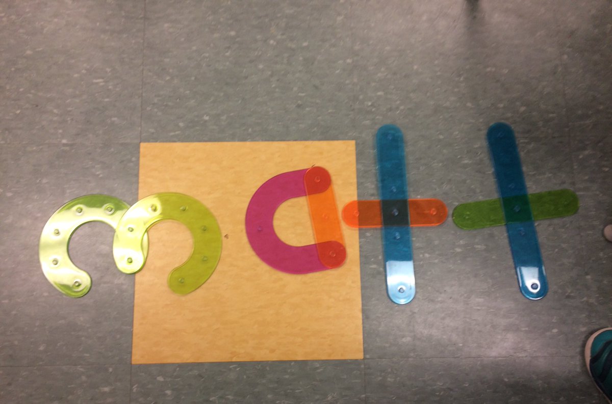 mlleross's tweet photo. Lots of exploring happening this week in the Butterfly Class! #kinder #exploration 🦋 @ButterflyJdps @JackDPS https://t.co/f54diT0tFJ