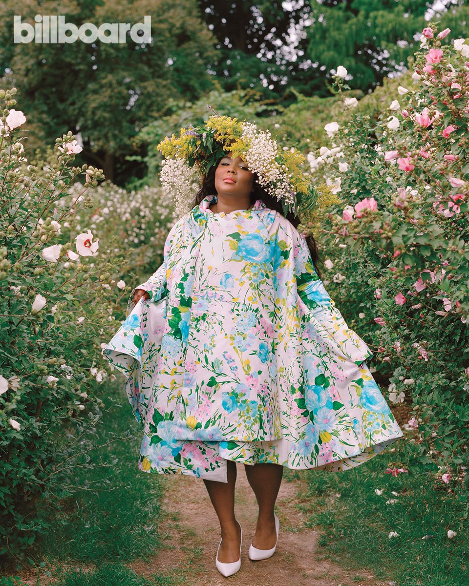 FashionweekNYC's tweet photo. LIZZO in the latest Issue of Billboard Magazine https://t.co/cIcydec0GI