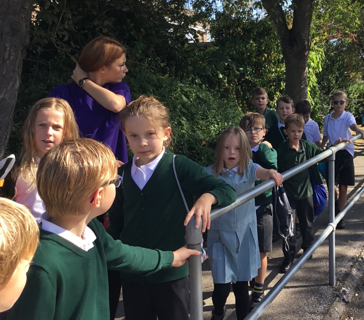TickfordPark's tweet photo. #TPtopaz #TP4pe The year 3children enjoyed the walk back from swimming on a sunny day. The trip to our local pool forms part of our National curriculum. https://t.co/ekwscleu8G