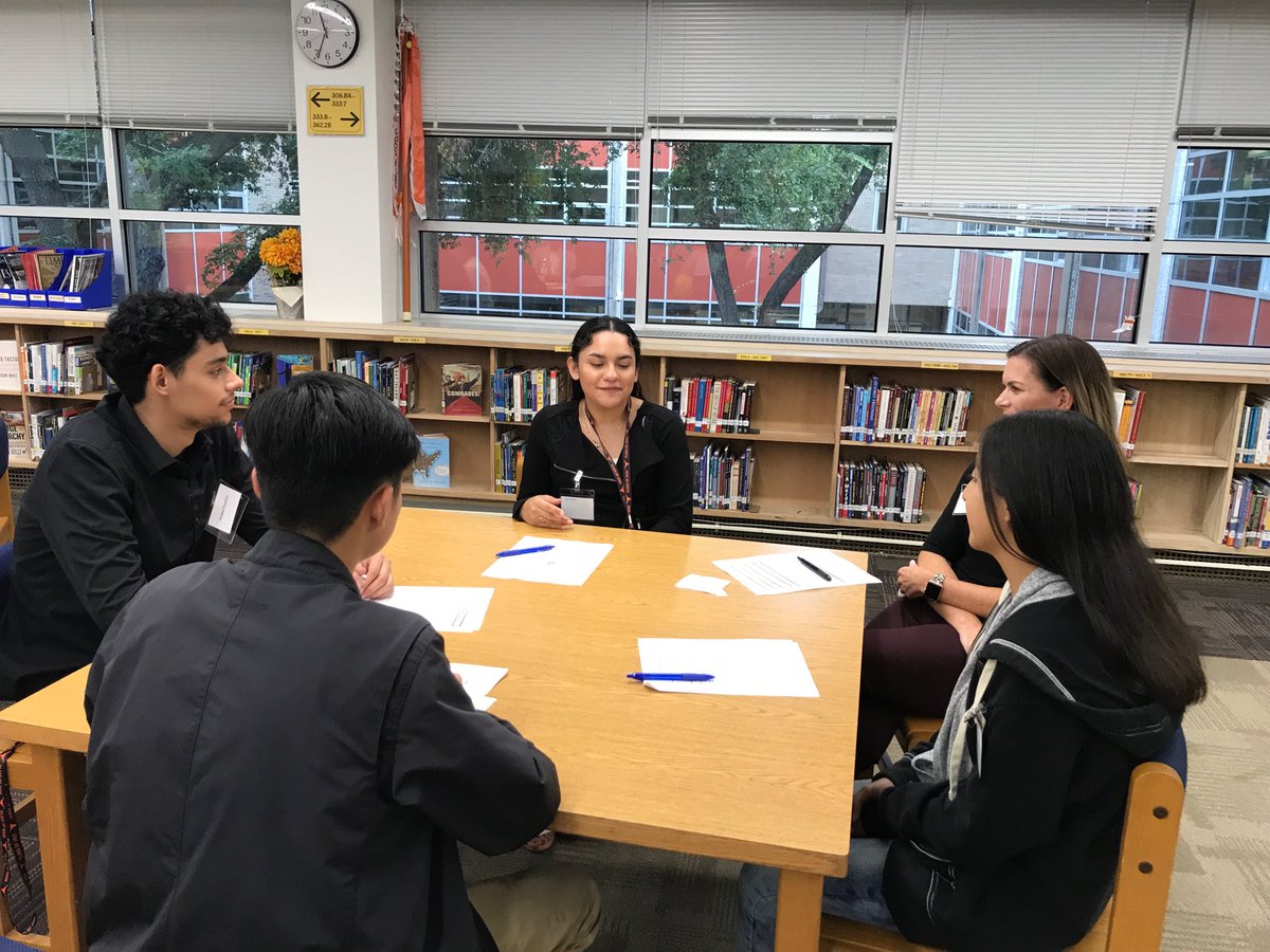 WTWhite_DECA's tweet photo. #decaattproject A wonderful day At WT White High School Deca with our AT&amp;T mentors! https://t.co/DfAyQm6He7