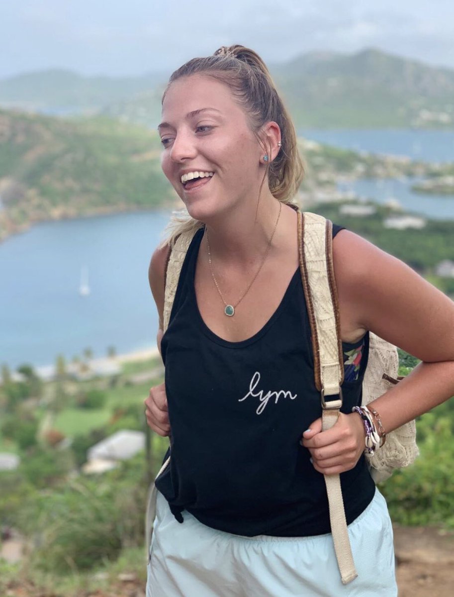 WLCLYMCrew's tweet photo. wishing our crew member @Bartz_Sarah a huge happy birthday! 🥳💖🤗
#LoveYourMelon https://t.co/bu75eH5xZR