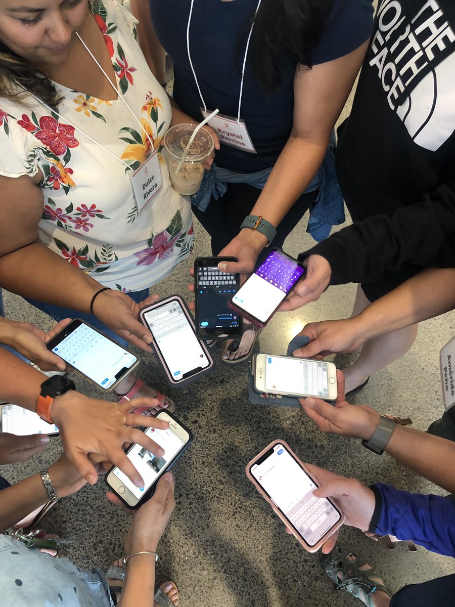 #APSInnovators go team! <a href="/EdTechAPS/">APSEdTech</a>