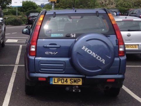 PistonBroker's tweet photo. @ThePollitt @RalphHosier My Aunt and Uncle live in Horley. 

I bought this here CRV off them when it was 7 years old and had 17k miles up it. 

It wasn’t as nice once we’d finished with it. 😬

#vtecyo https://t.co/wAqlf890UL