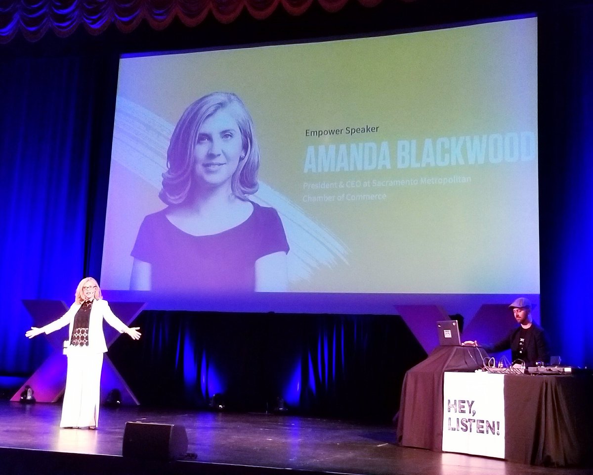 bernadettea's tweet photo. @Metro_Chamber ED Amanda Blackwood bravely and candidly shares her struggles, successes, and advice at the West Coast's largest young professionals event. 
#EMERGExSUMMIT #makeyourmark #sacramento https://t.co/DflfIyTlb3