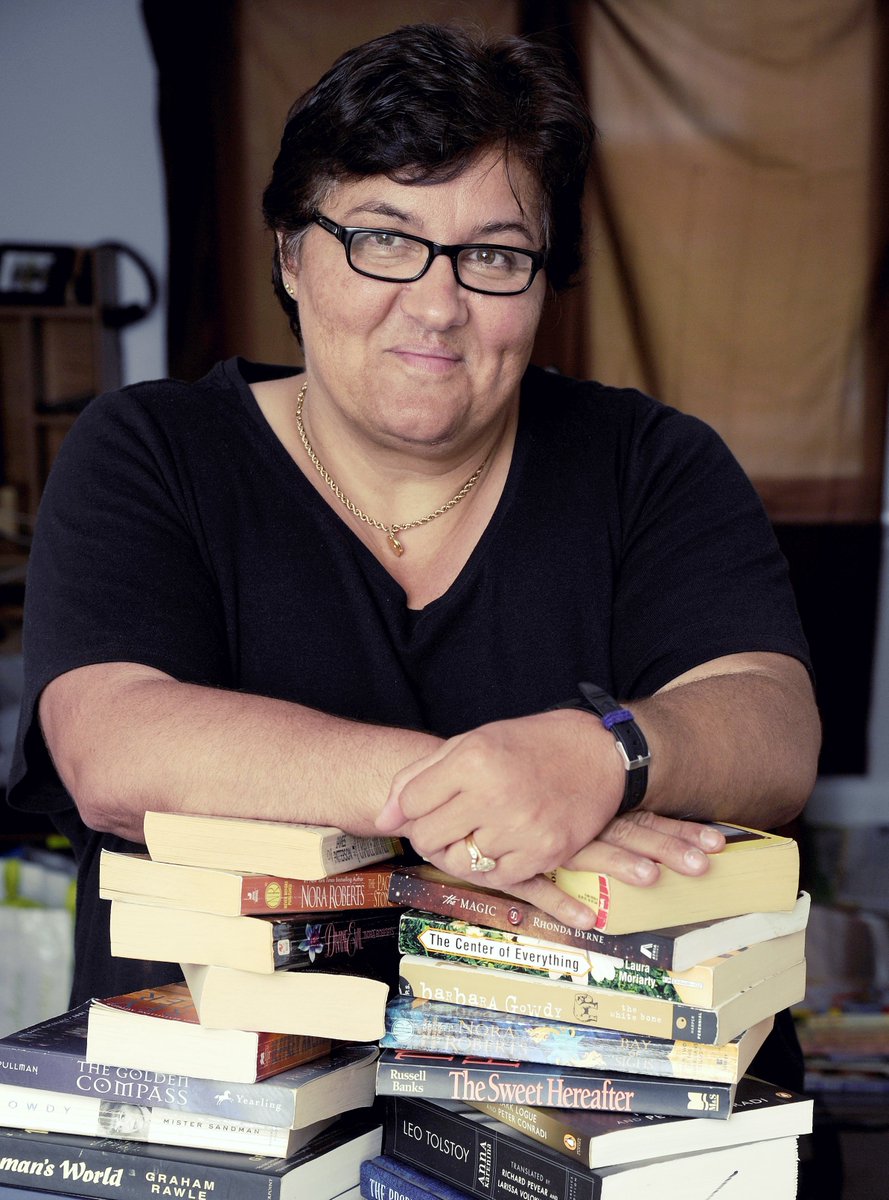 BeachEastYork's tweet photo. #EastTO's Vicky Tsorlinis is the 2019 #BeachTO Citizen of the Year; Investiture ceremony SATURDAY, Sept. 21 at 12:45 p.m. at Woodbine Park's Millennium Garden ~
https://t.co/a7l2PnWBvG
#eastTO #GreektownTO #RiverdaleTO #Clairlea 3ScarbTO #BlakeBoultbee https://t.co/CQ3y3laZ0H