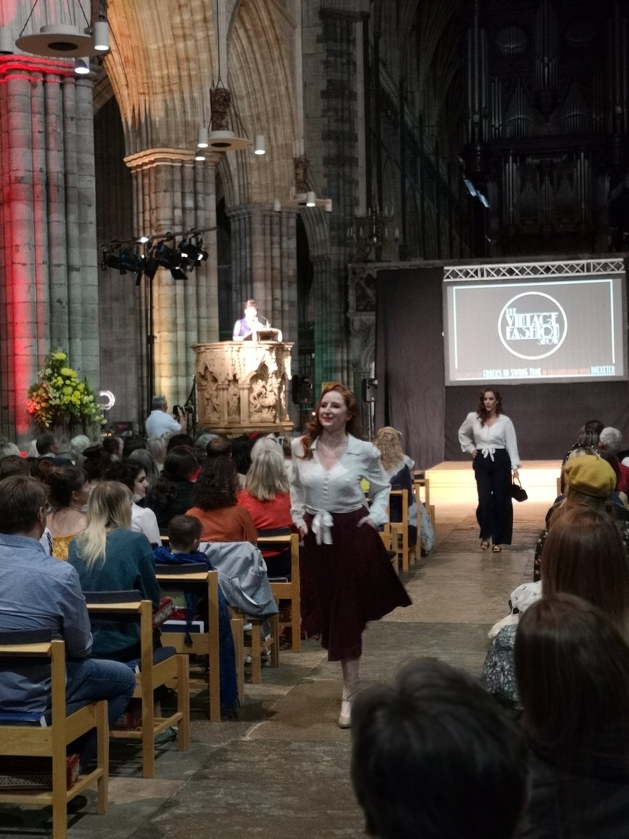tweetinexeter's tweet photo. So many wonderful looks at tonight's vintage fashion show in collaboration with @tweetinexeter for Exeter Fashion and Beauty Week. #EFBW #Inexeter #fashion #vintage https://t.co/w8PwTn8FAM