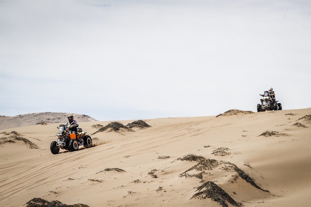 🇬🇧 In the desert it's you against the dunes #AtacamaRally 💥🔥

🇨🇱 En el desierto eres tu contra la dunas #AtacamaRally 💥🔥

#crosscountrymundial #crosscountry #race #crosscountryrally #atacamadesert #chile #tierraamarilla #FIM #FIMcrosscountryrally