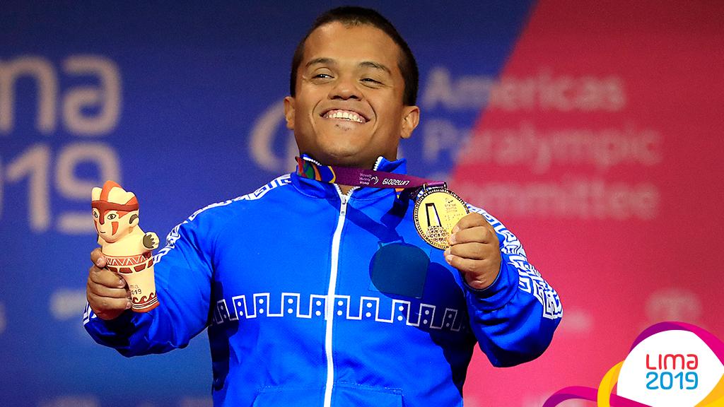 El Salvador had to wait 20 years to win a gold medal at the Parapan American Games again. The Para powerlifter Herbert Aceituno lifted 182 kg, breaking the record in this competition. 📸 Juan Guzmán / Lima 2019 News Service