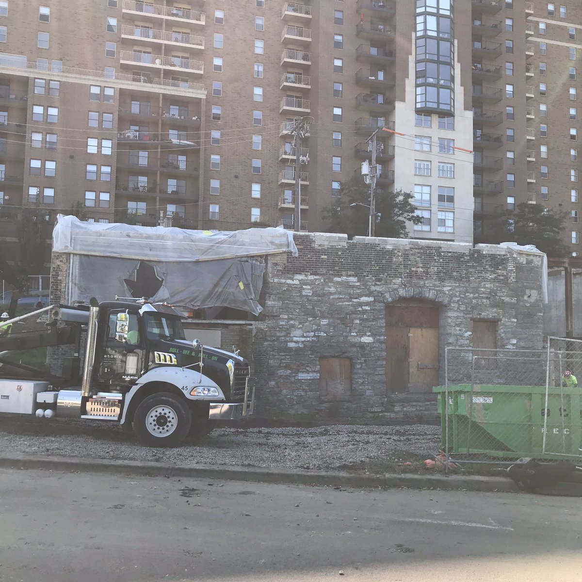 fantailmedia's tweet photo. The long gone visionary Reiko Weston saw the value in this location decades before the rest of #Minneapolis. Now the location is being excavated, stabilized and converted back to use, after the city took it from her heirs. She built on top of long forgotten #MillRuins. https://t.co/aX5atFBdjh