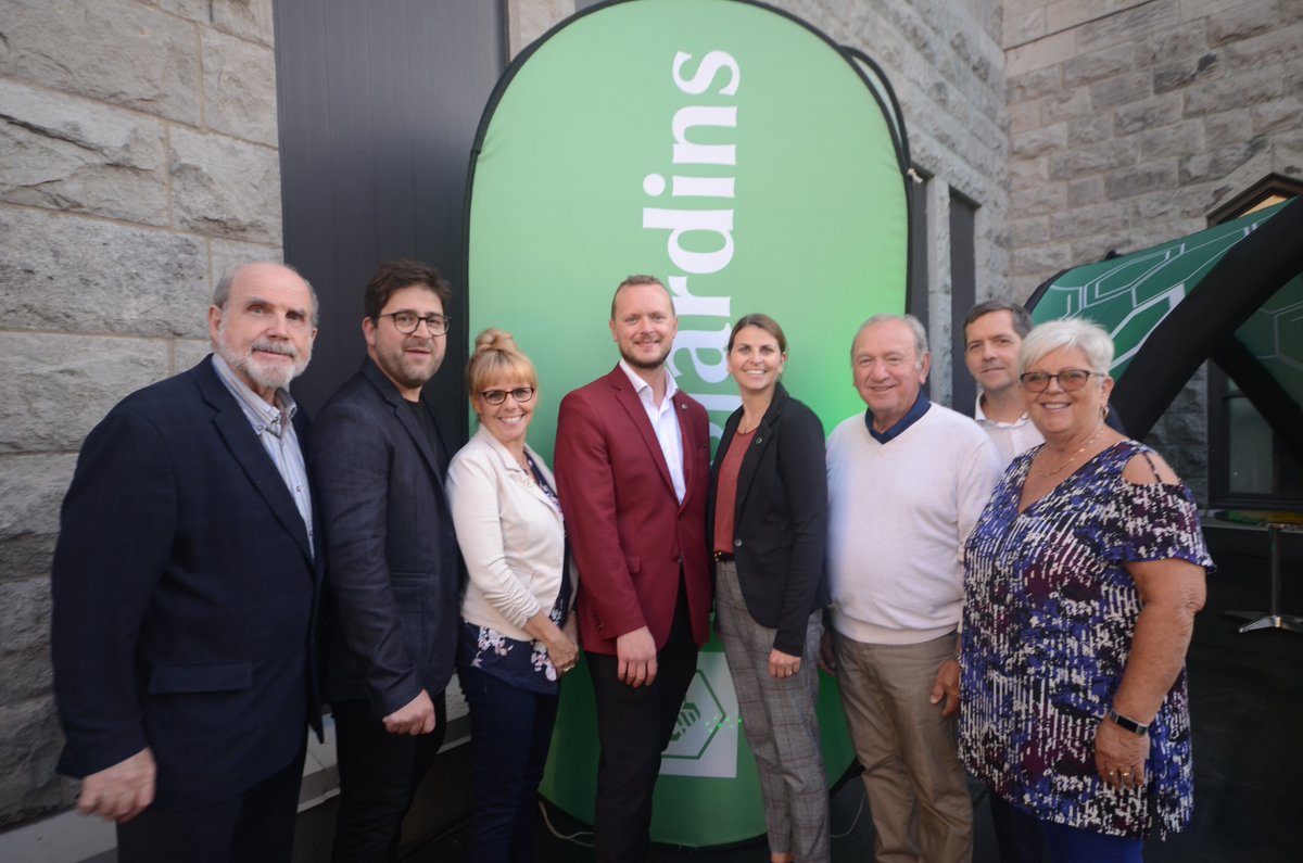 VALSPEC_SAD's tweet image. Hier, c'était notre ouverture de saison, une belle soirée festive avec des prestations du tonnerre! Merci à tous pour votre présence! 
journalsaint-francois.ca/valspec-emerve…