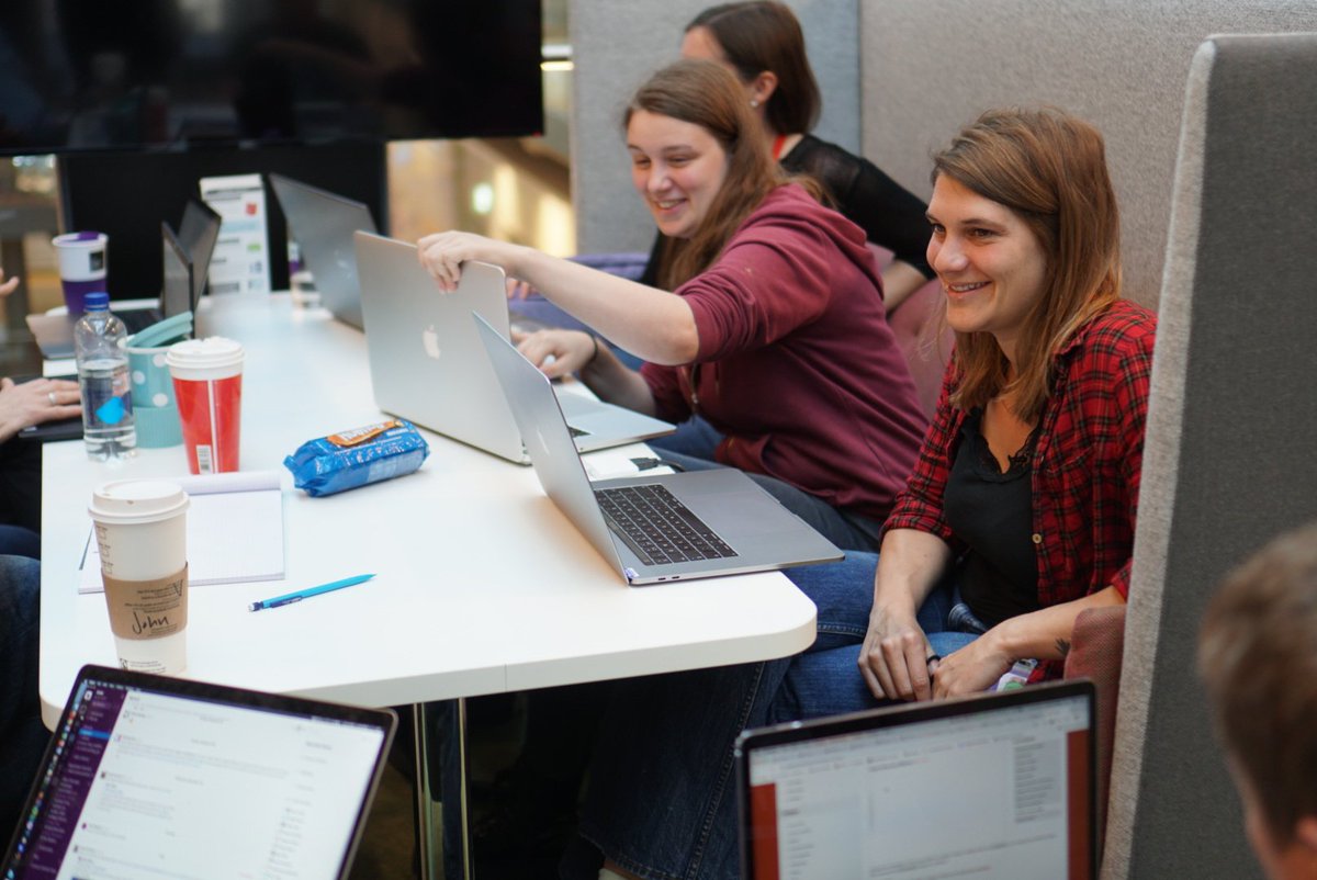 CrickAIClub's tweet image. Laptops ✅
Coffee ✅
Biscuits ✅
Collaboration space @TheCrick ✅
Happy enthusiastic team ✅
.....
Let the hacking commence!
Team 3 at the #CrickDataChallenge led by @L__Lampe and Clare Newell, mentored by @NatalieH1783