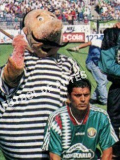futboldeantescl's tweet photo. Audax Italiano Out Of Context https://t.co/WBxCKd36mB