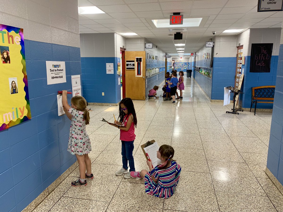 buskenbunch's tweet photo. Math Scavenger Hunt in the hall! #mcslearn https://t.co/WawrsmndOz