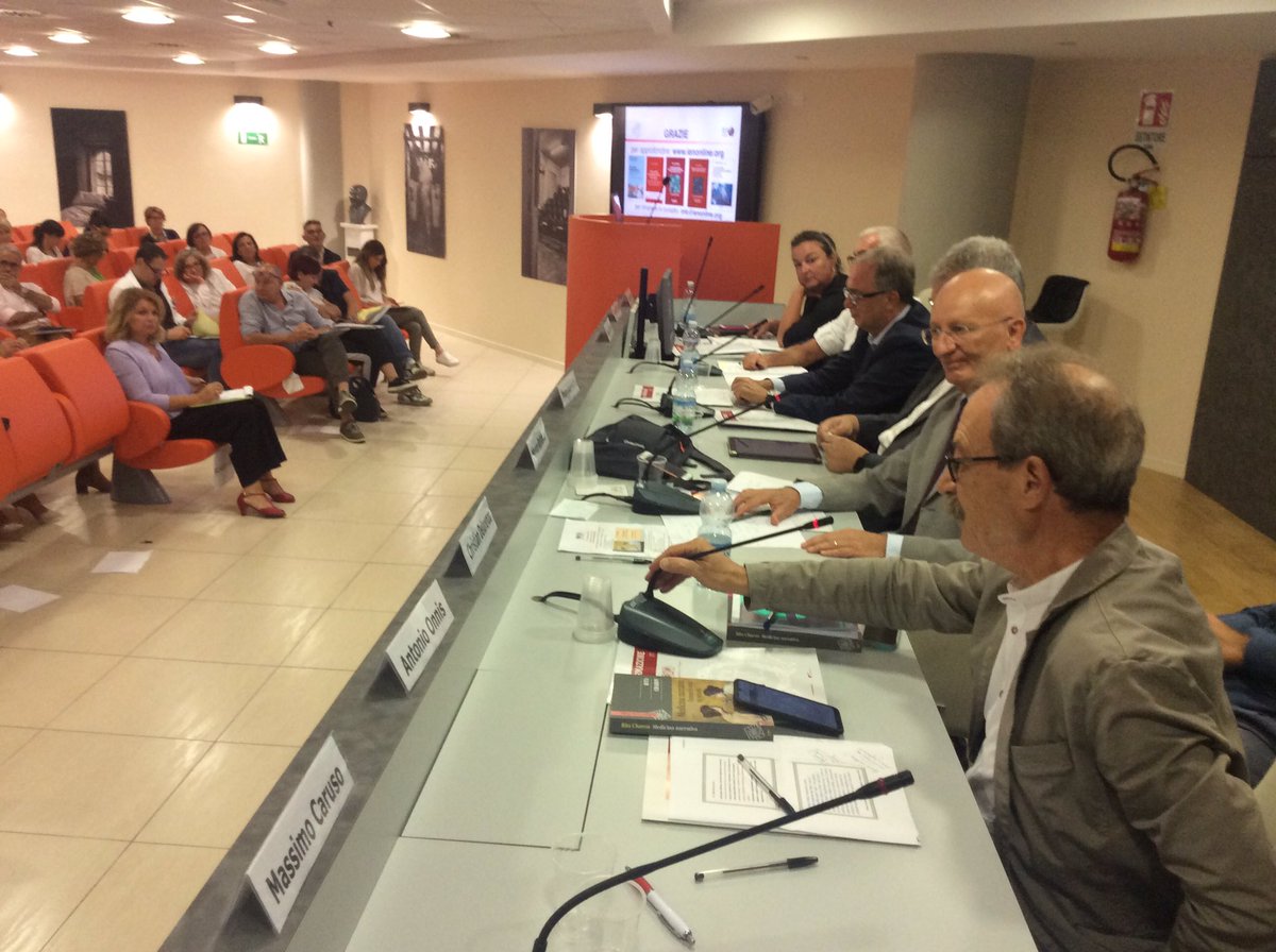 mimar2000's tweet photo. VIDEO la motivazione è la leva da attivare in sanità e non solo Intervista  a Marco Rotondi durante il convegno di Medicina narrativa @ospedaleperugia @SPanzolini @andriceccagnoli @ilaberna 

https://t.co/UqjfuMnEkZ https://t.co/45nSjiGPdZ