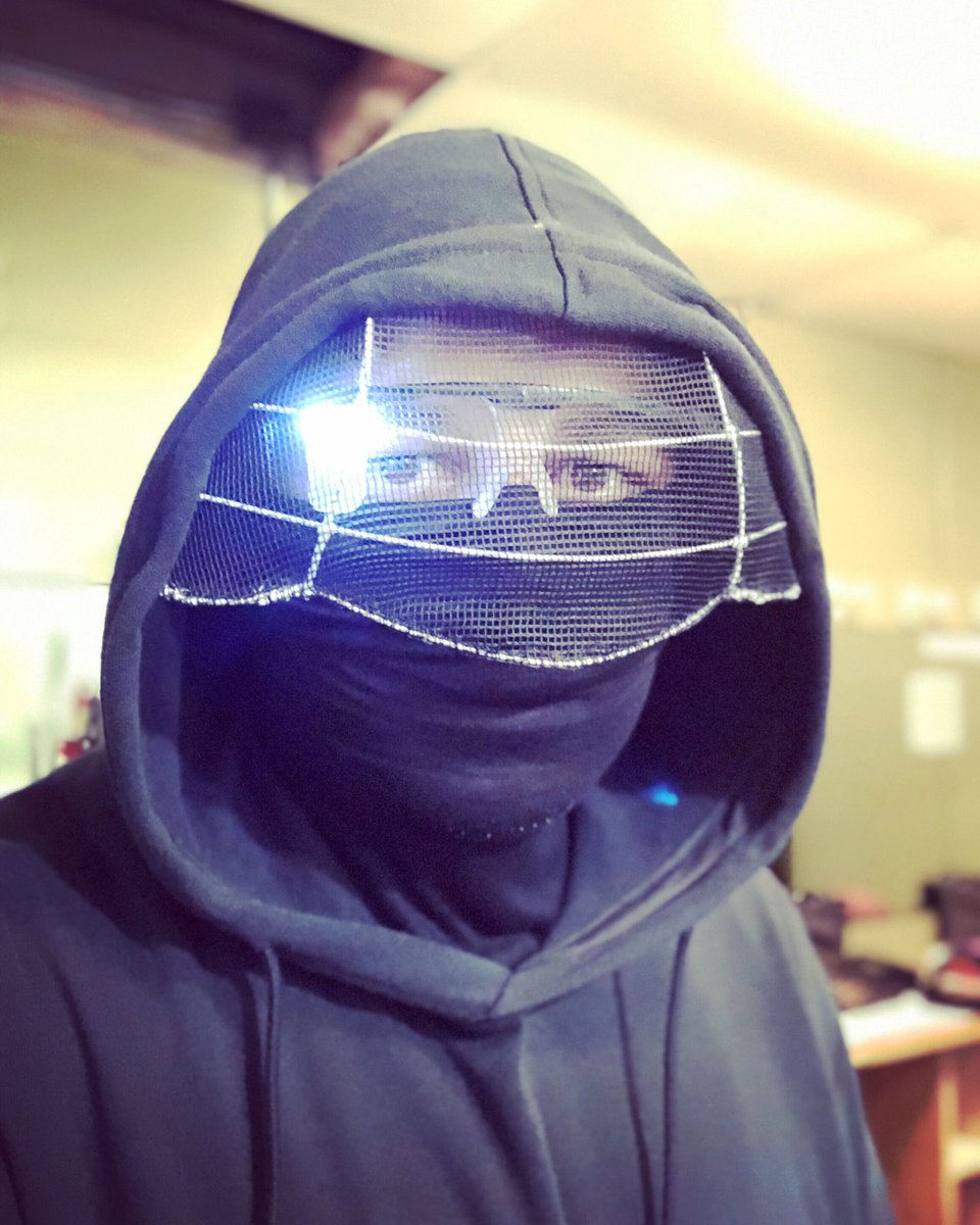 ReadyKafka's tweet photo. This photo is awesome for two reasons-1. HI-TECH ASSASSIN STUFFS! 2. The dropped panel assures you that I *definitely* busted through the ceiling.
@shakespredallas’s #MACBETH final preview, tonight; OPENING TOMORROW! Come check us out.
#Shakespeare #Mackers https://t.co/m8NqlMhoIJ