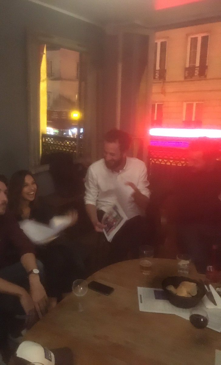 maillet_barb's tweet photo. En l’honneur des bests de la com  @_dgodi_ et @DeviLebonheur ! 🎉😘#14tweet #darkbiboun #plusque36 https://t.co/haqcBJIPO5
