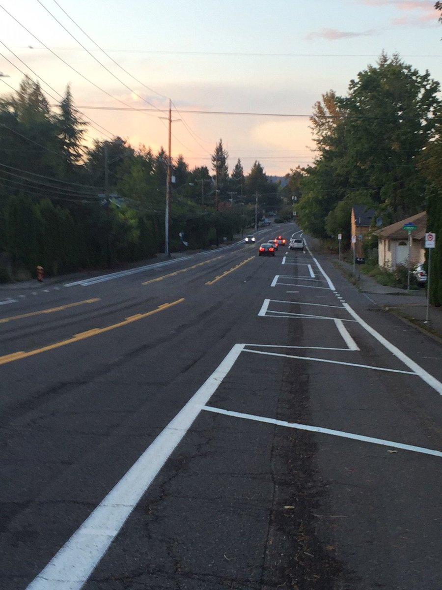 PBOTinfo's tweet image. SW Capitol Highway is looking nice and fresh. Crews finished striping just in time for @PortlandCC Sylvania's first day on Monday. Crews will be out there adding a few legends and delineators this weekend. 
#citythatworks #pdxtraffic #swpdx