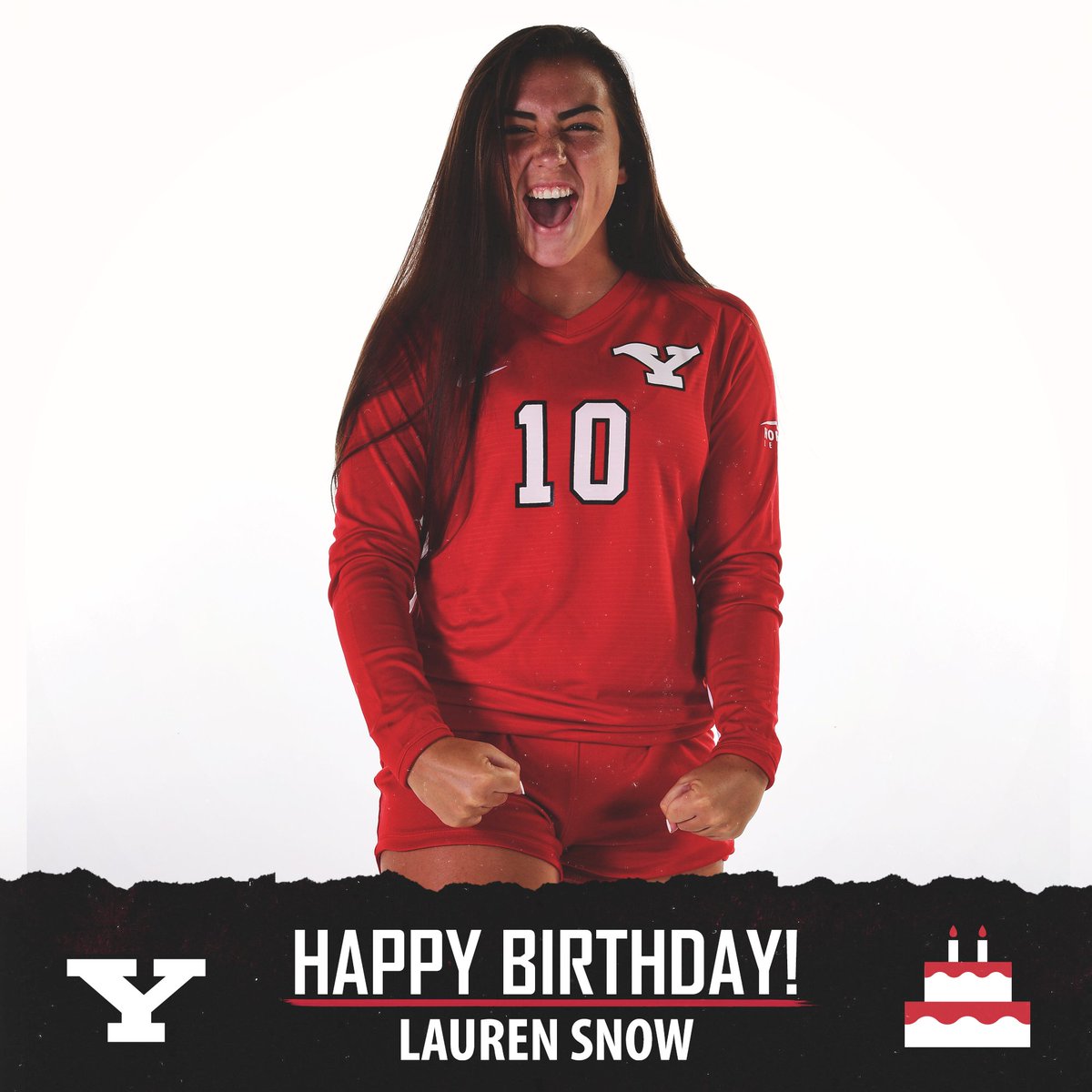 Happy Birthday to sophomore midfielder Lauren Snow🎂🎉