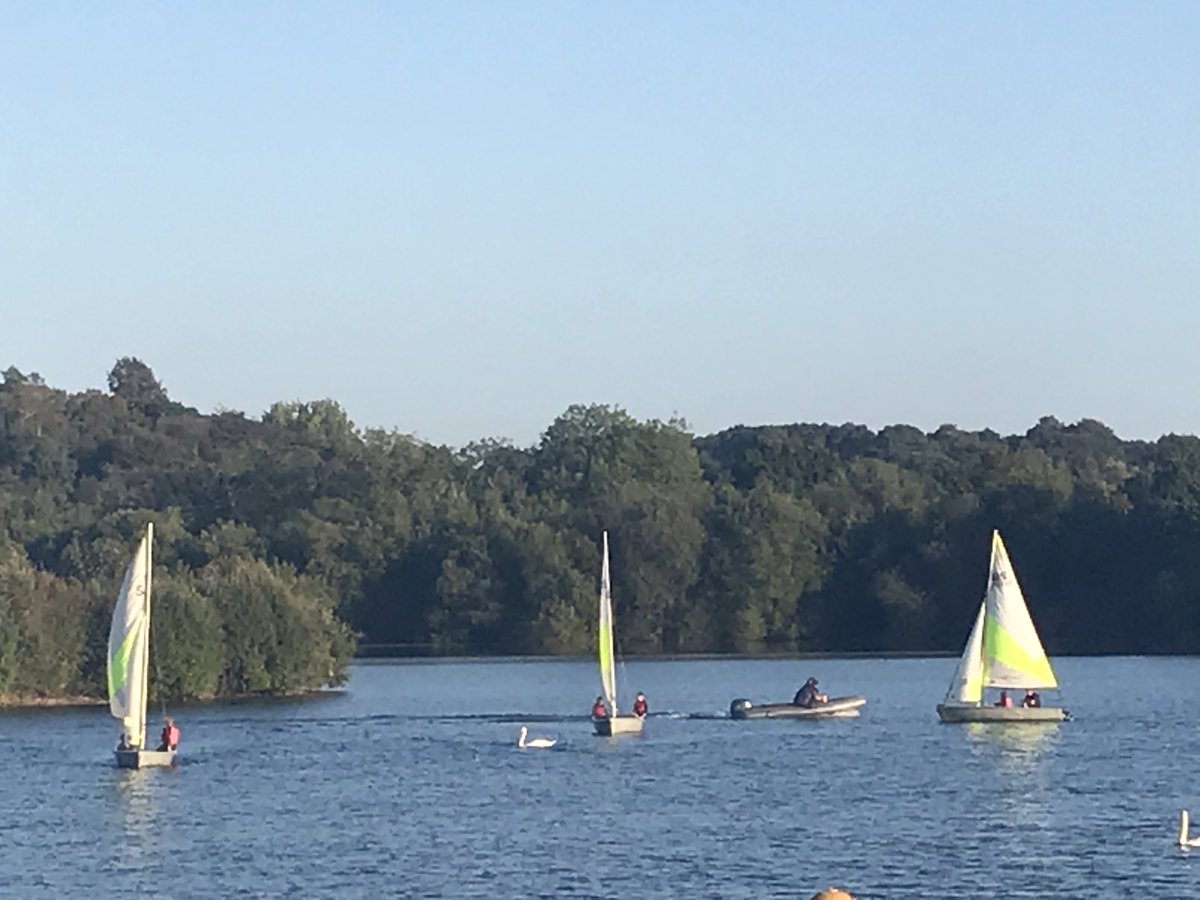 salisburycathsc's tweet photo. Excellent sailing tonight at Spinnaker Sailing Club. #teamwork #fevas #prepschoolsailing https://t.co/D6wtjyV1aq