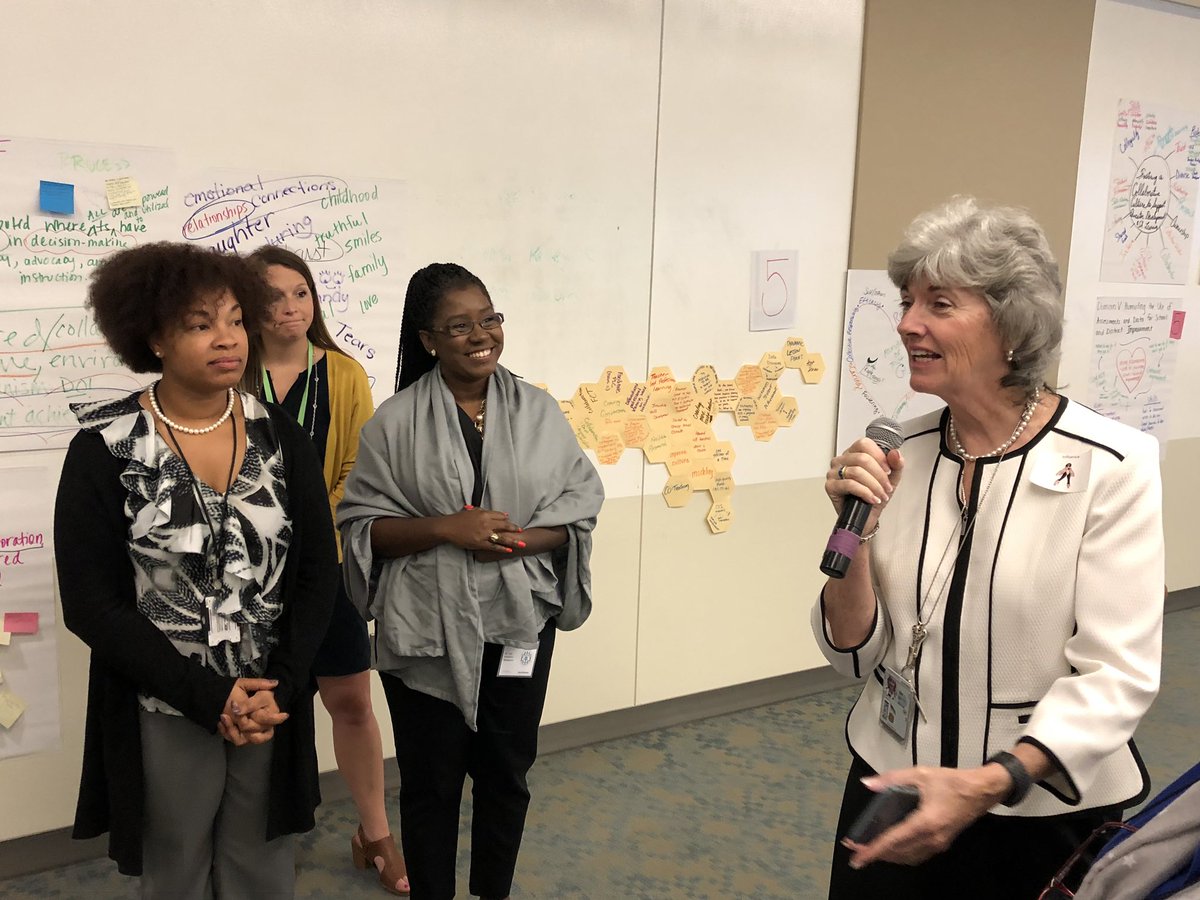 MindandHeartEDU's tweet image. This week has pushed me out of my comfort zone and has given me time to reflect on the important work teachers do every day. Deep connections, both professionally and personally, were made! Looking forward to our celebration tonight! #DoDEAproud #DoDEATLS #teach4DoDEA