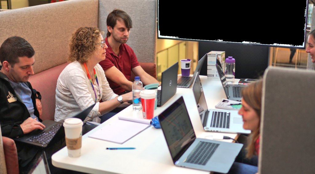 CrickAIClub's tweet image. #CrickDataChallenge team 3 from another angle - representation from the Scientific Computing STP and Crick Advanced Light Microscopy STP @TheCrick