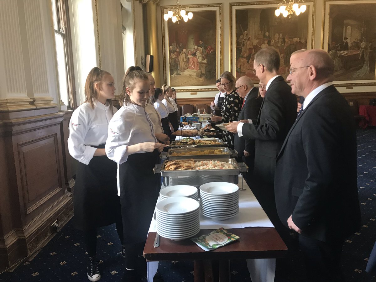 CastlebraeHFT's tweet photo. A great day preparing and serving lunch for @LordProvostEdin and @Edinburgh_CC Councillors. Such a great experience for our young people #Castlebrae #Hospitality https://t.co/OeLekkScVd