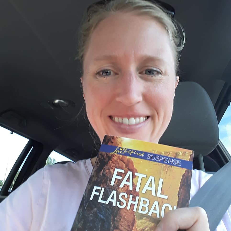 KellieMParker's tweet photo. Me in the school pickup line today. ❤😁
So I'm used to seeing the cover, but the freaky part is finding my words on the inside!
#amwriting #debut19 #WritingCommnunity https://t.co/fRj80JZOZy