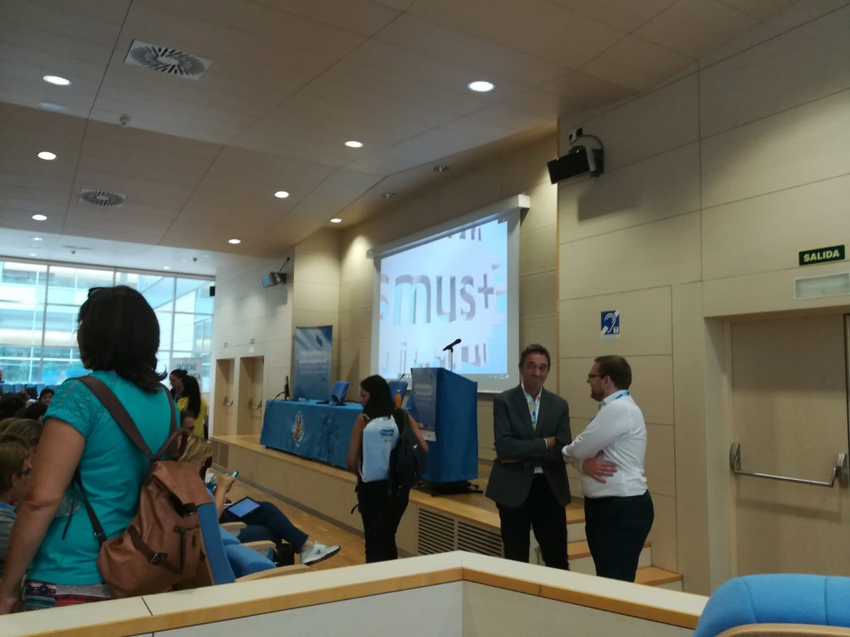 BuenCeip's tweet photo. @CesarMP6 @BuenCeip presente en las Jornadas de formación inicial de proyectos de Asociaciones de Intercambio Escolar #ErasmusPlus 2019 – Coordinadores KA229 –2019.

@EUErasmusPlus @CienciaGob @educaciongob @unicomplutense https://t.co/GVuPZggoS0 https://t.co/zsBR82fih2