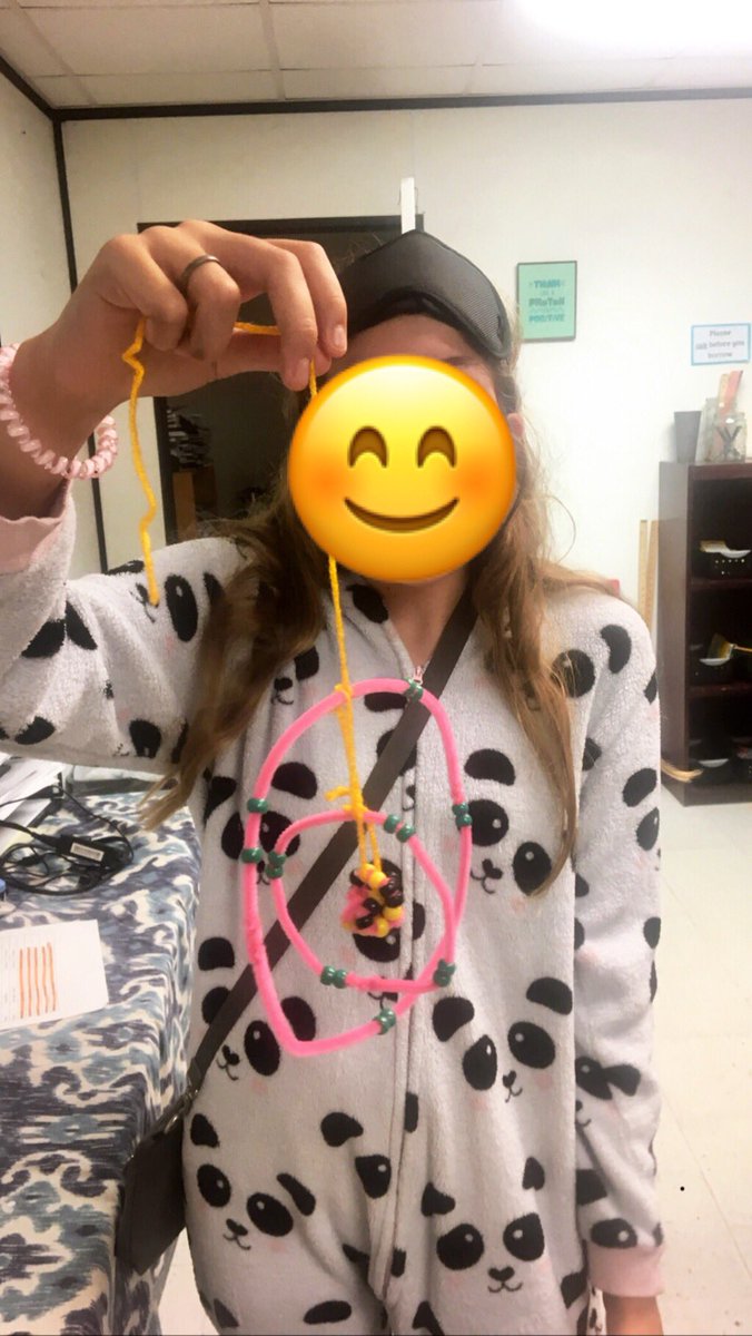 MissWScience_'s tweet photo. Building Bohr models in our pajamas at @APSInman #Inman2Howard #Sciencerules https://t.co/GNnUerZmn5