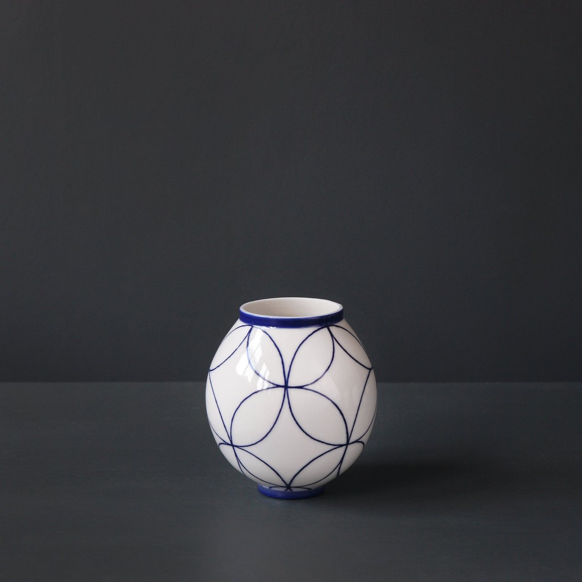 snug gallery tweet media