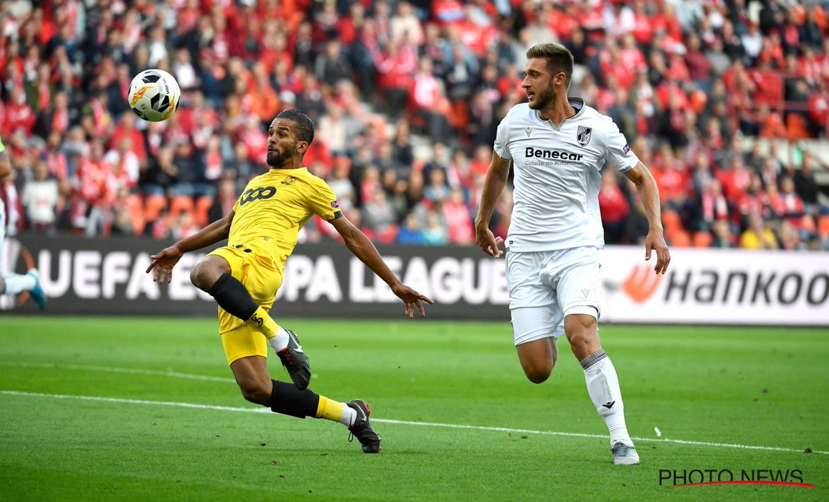 InfosFootBEL's tweet photo. [#UEL] : Phase de groupes :
🇧🇪 @Standard_RSCL 2-0 🇵🇹 @VitoriaSC1922 
⚽️ 66’ 🇫🇷 Florent Hanin (csc)
⚽️ 90’+1 🇨🇩 Paul-José Mpoku
#STAVSC https://t.co/j2ShUzw5dR