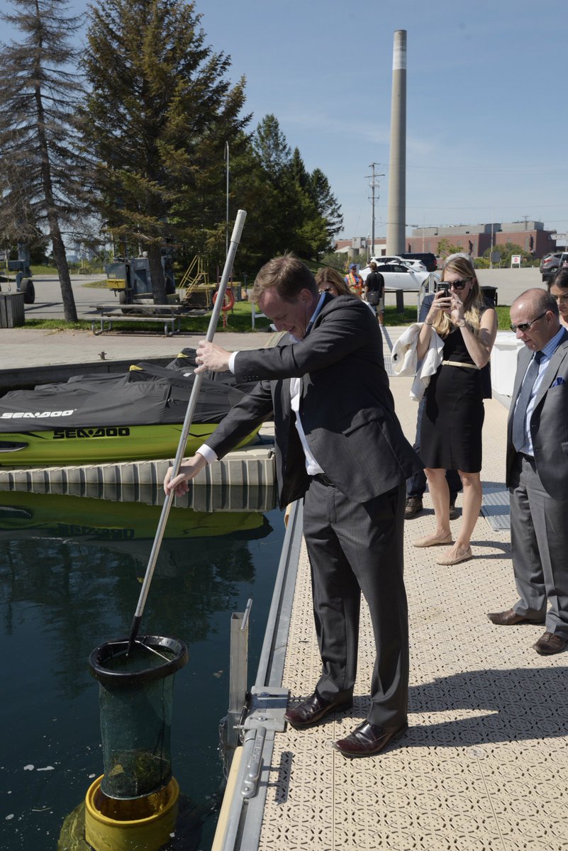 HonJeffYurek's tweet photo. Stopped by the Outer Harbour Marina to view their stewardship of the environment. @PortsToronto has installed three seabins in the harbour as part of a pilot project designed to remove plastics and micro plastics from the water. Great work! https://t.co/tn4afwEuad