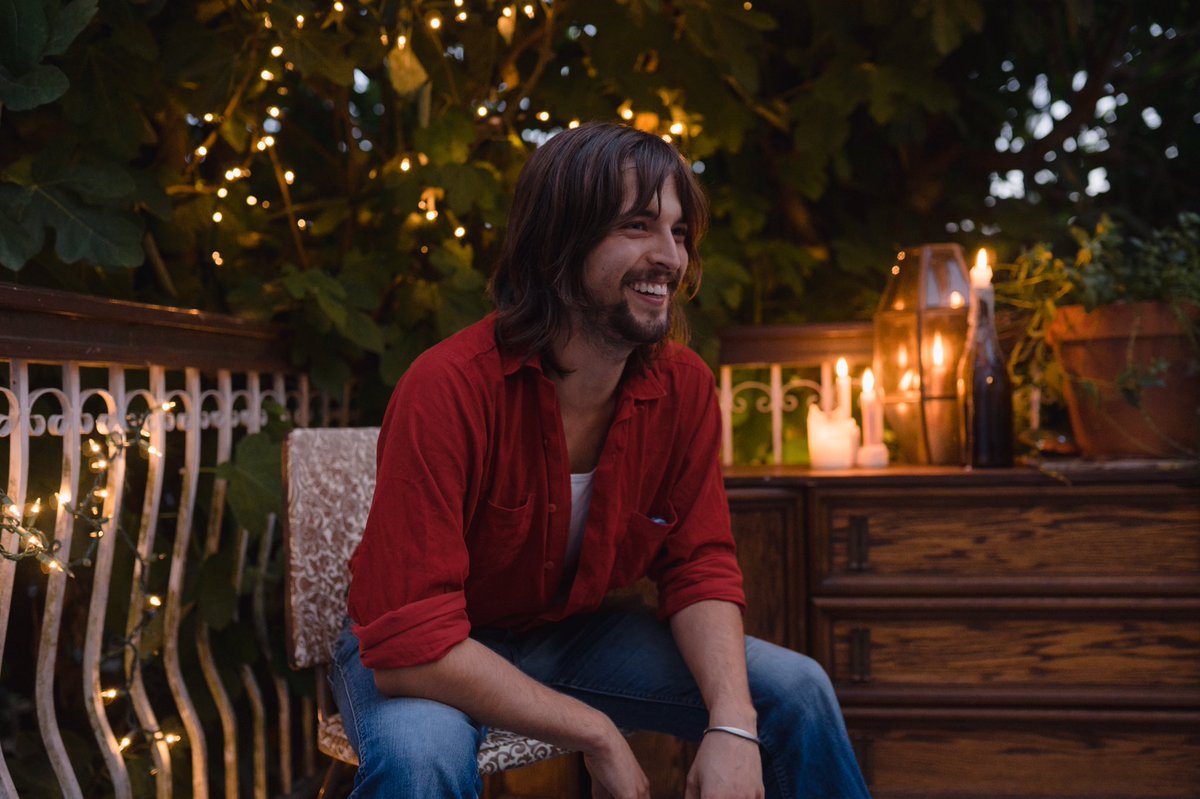 Attention, my heaving throng of twitter followers! Look at this photo by <a href="/autumn_dolhan/">autumn dolhan</a> ! From <a href="/Thatchayseguy/">Chayse</a>’s live video we did at my friend Logan’s house—the same video that will be coming out so very very soon!