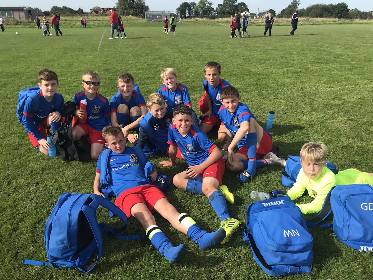 KJFC3's tweet photo. Kirkham juniors U12s Ice are looking for new players. A very successful team playing in the Championship league in the PDPL looking, If interested please contact l_royle@yahoo.co.uk 

@PDPLLeague https://t.co/tZt43SGlvg