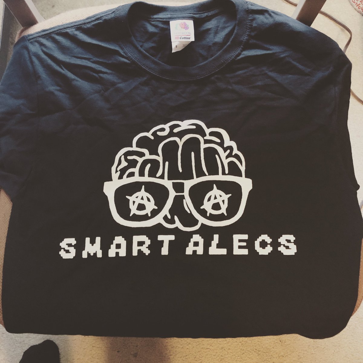SmartAlecsBand's tweet photo. We got some new old school shirts in! Get them while you can! They’re $10 each! Thank you @Red8PrintingLLC for hooking us up! #merch #oldschool #punk #smartalecs https://t.co/0Nz4Wx1vSb