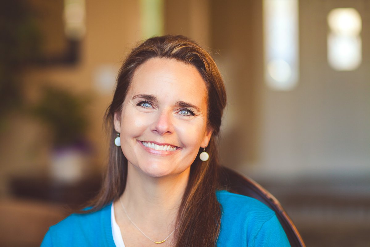 Guess who is coming to #WAEYC conference 2019! Keri Krout -  She is an author, contributes to a column in the
Bellingham Family Magazine, and is a certified parenting coach! Want to hear more...visit waeycconference.org