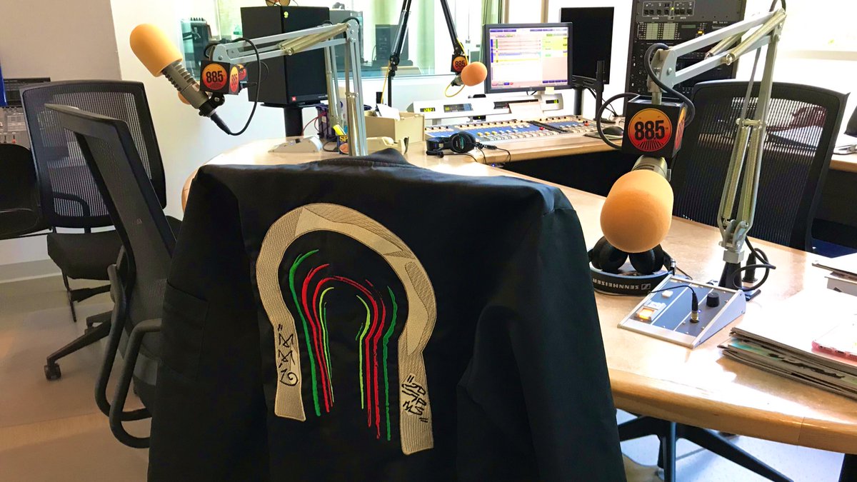 Listen around 3:30pm this afternoon to hear our exclusive session with <a href="/MiniMansions/">Mini Mansions</a>!