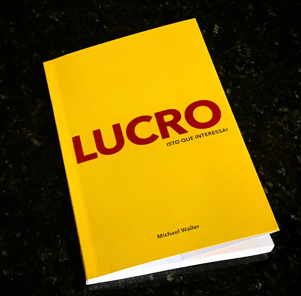 michael_waller's tweet photo. Amigos(as), estou lançando meu novo livro pela Editora Ideograf, chamado: "Lucro. Isto que interessa!".
Saiba mais em https://t.co/TxQ5nDBHRg
#livro #book #educaçãofinanceira #finançaspessoais #pme https://t.co/p5O8uCrIjR